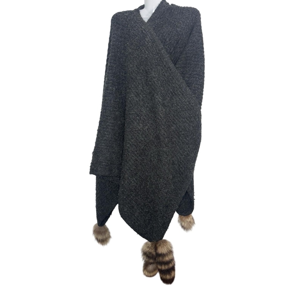 Tony Lambert Wool OS Poncho Wrap Sweater Real Raccoon Tails Black Boho Cape‎